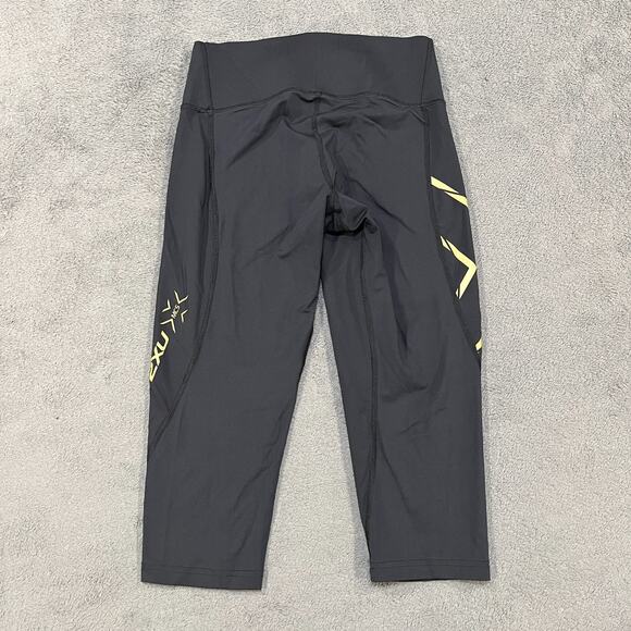 2XU Black Activewear 3/4 Length Compression Crop Leggings Women's Size S gym - Picture 2 of 7